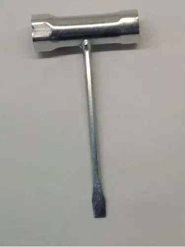 llave bujia con destornillador
